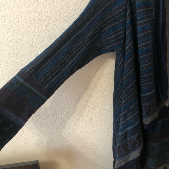Overland Alpaca Aztec Striped Blue Open Front Ponch Cardigan - Size Large/XLarge - Picture 2 of 7